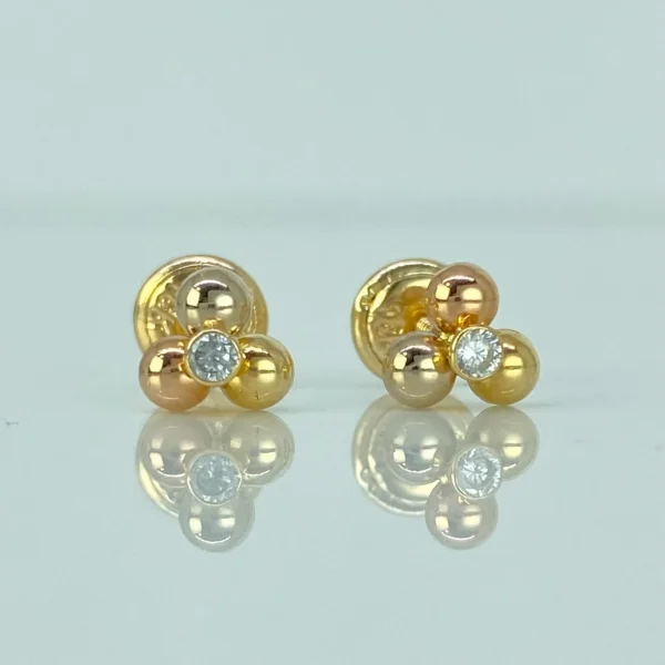 Topos Flor Circón Blanco Oro amarillo 18k 0,68 Gr / 6 mm - Image 2