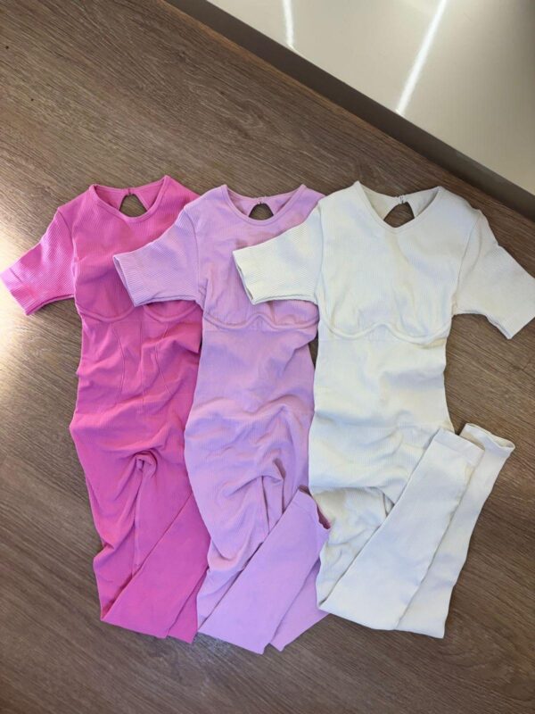 Enterizo con Espalda Descubierta y Cruzada (Twist Back Jumpsuit)